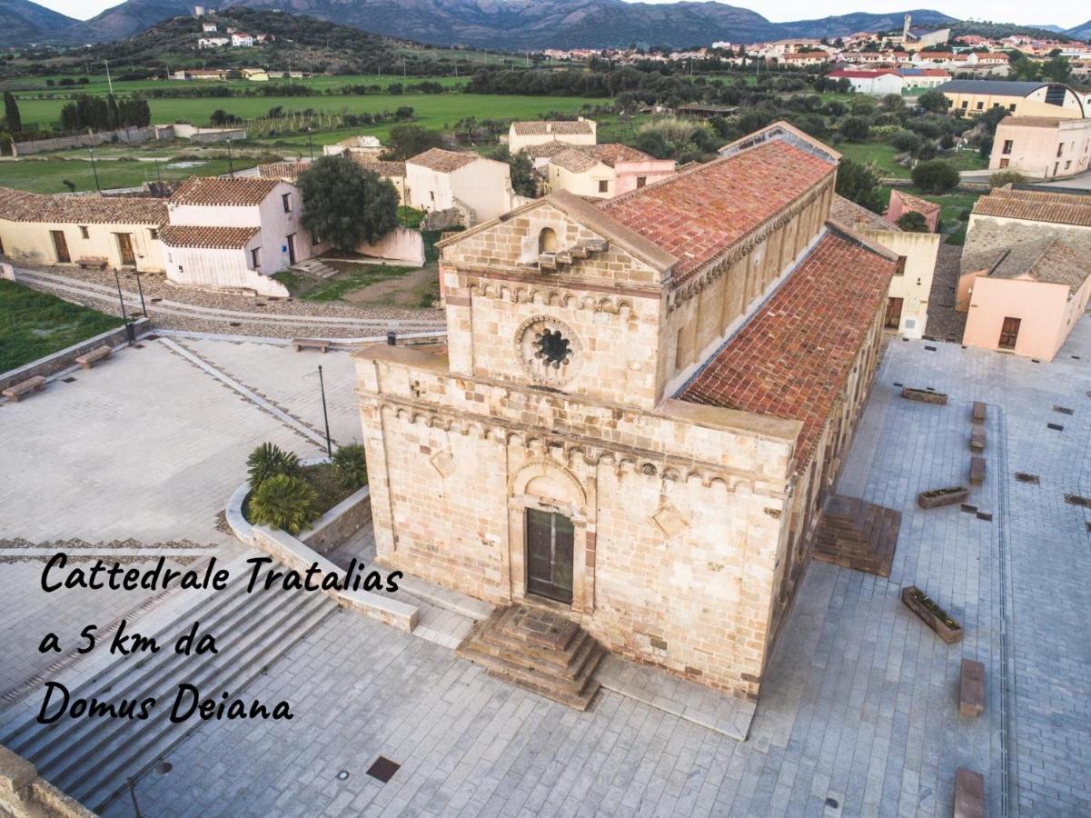 Domus Deiana Case Vacanza San Giovanni Suèrgiu Buitenkant foto