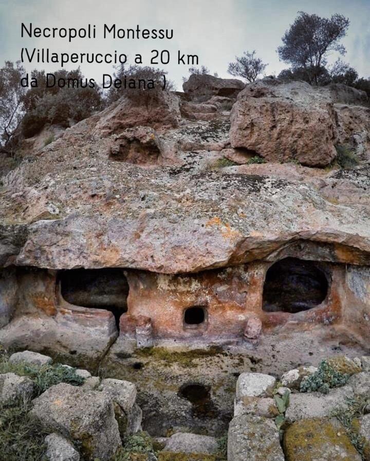 Domus Deiana Case Vacanza San Giovanni Suèrgiu Buitenkant foto