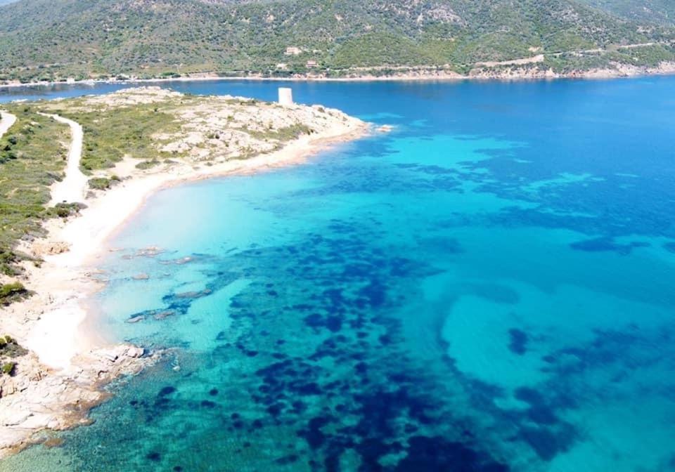 Domus Deiana Case Vacanza San Giovanni Suèrgiu Buitenkant foto