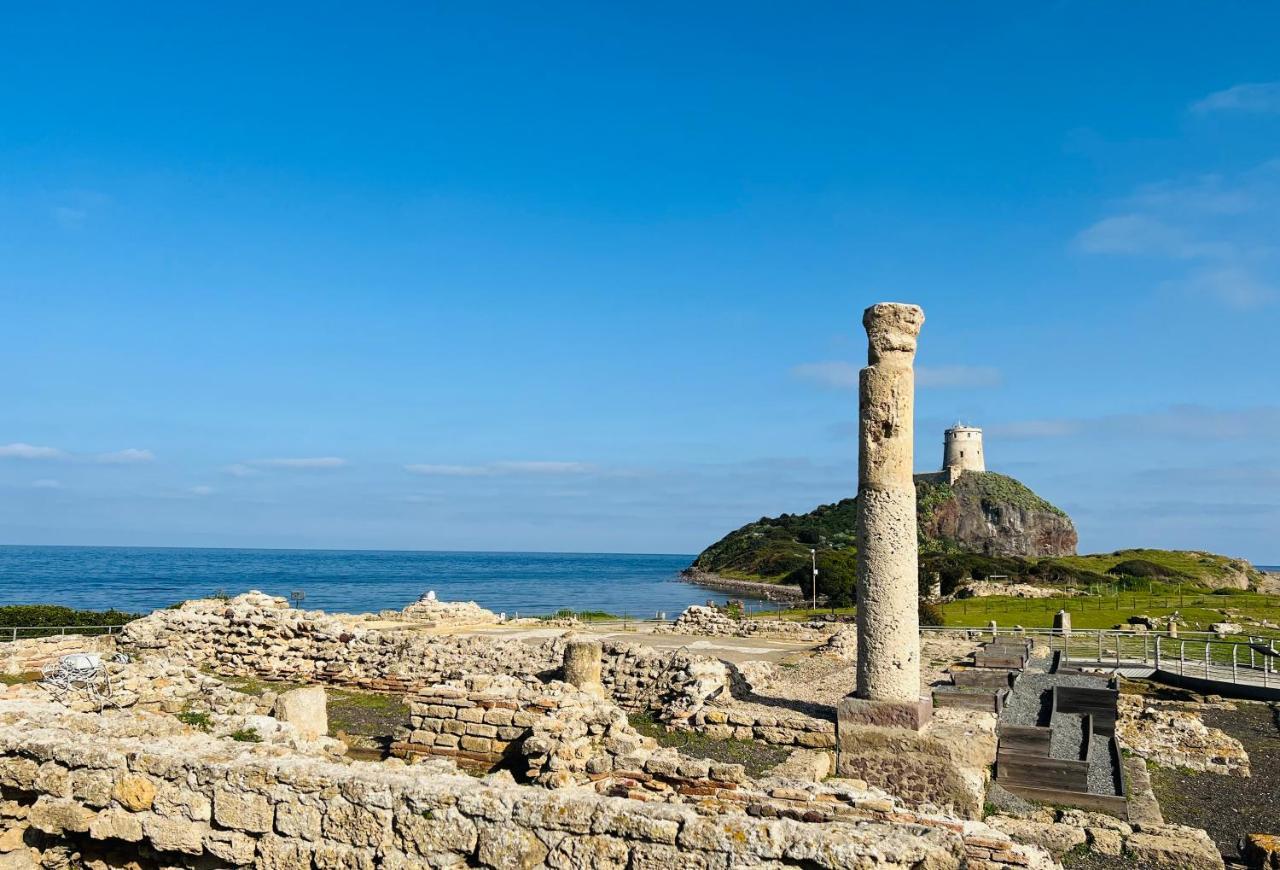 Domus Deiana Case Vacanza San Giovanni Suèrgiu Buitenkant foto